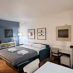 Très Joli studio en plein cœur du 11eme