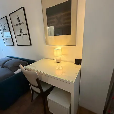 Très Joli En Plein Cœur Du 11eme Appartamento *